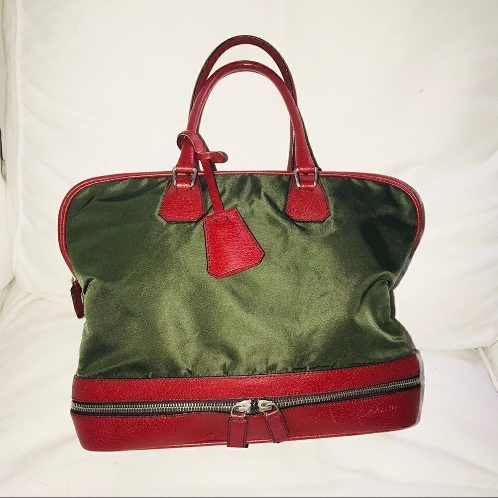 Auth Prada red leather and green nylon hand bag - Picture 12 of 16